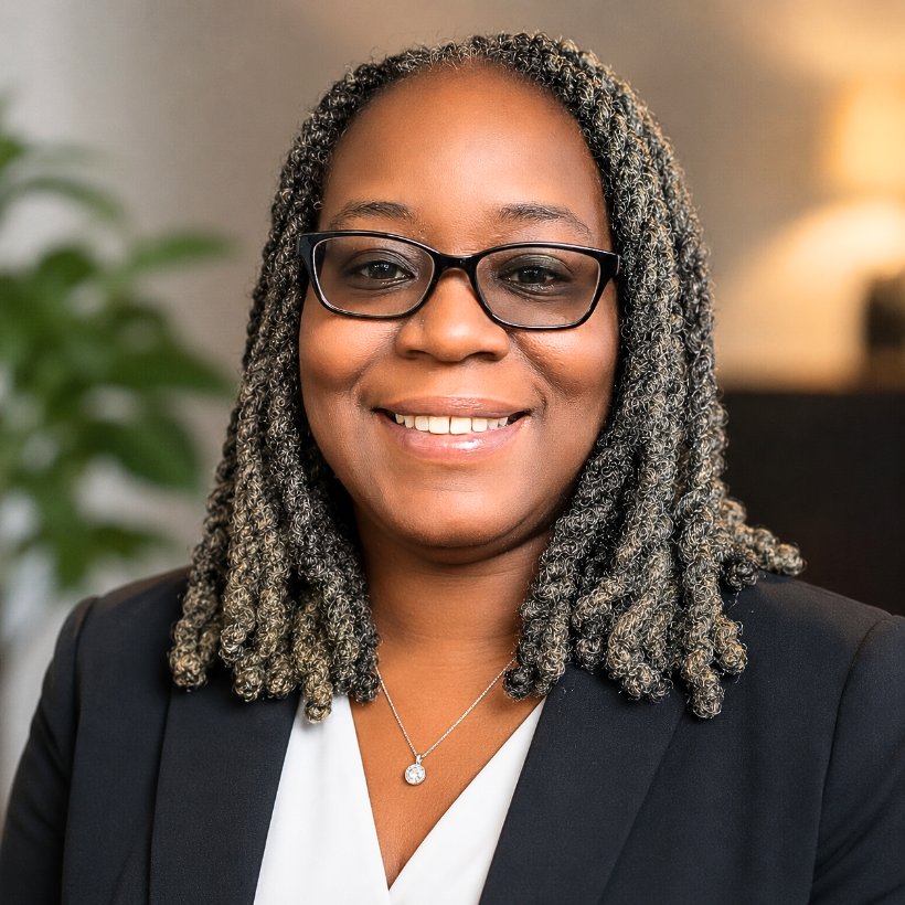 Nicole, founder and registered nurse